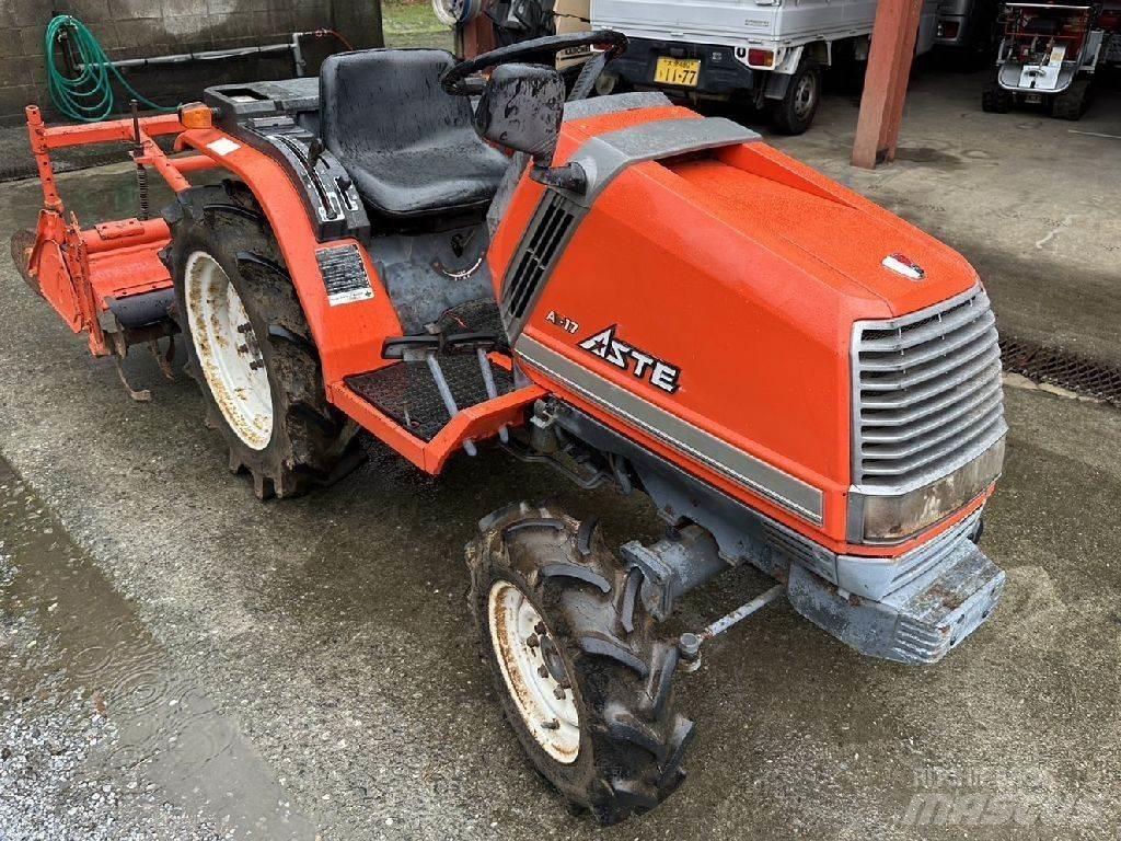 Kubota A-17 曳引機