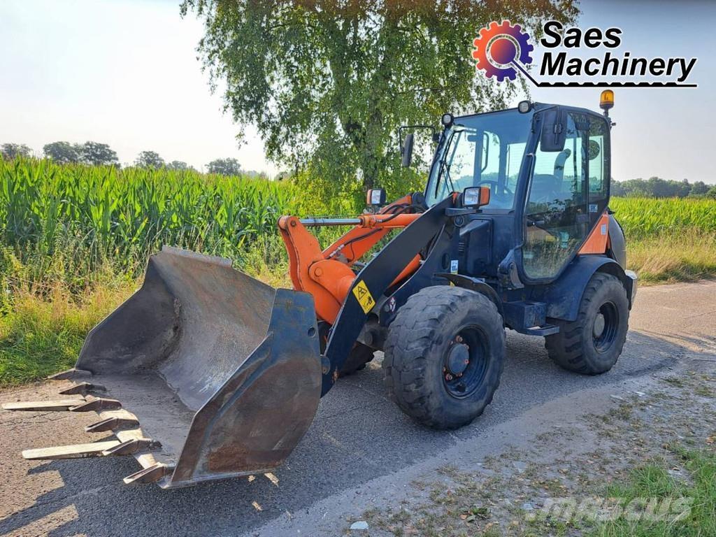 Komatsu WA70-7 輪胎式裝載機