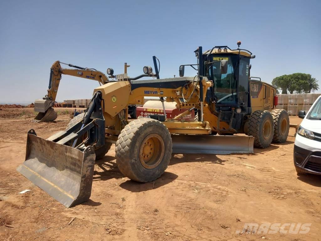 CAT 140 M 平土機