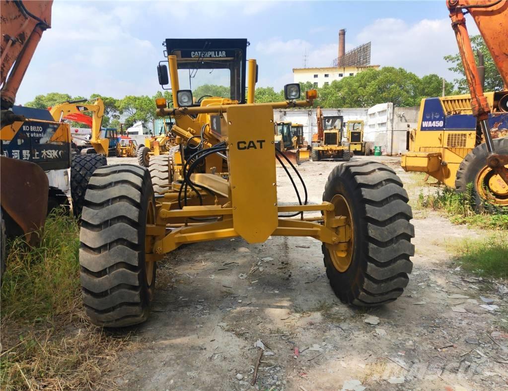 CAT 140 G 平土機