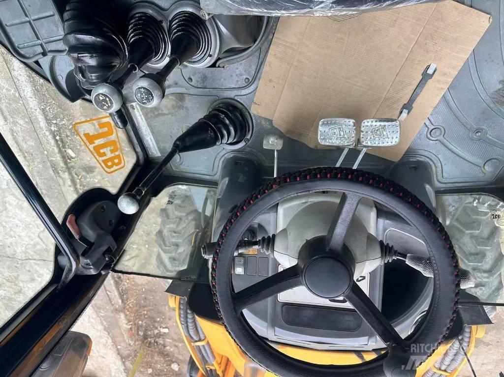 JCB 3 CX 反鏟裝載機