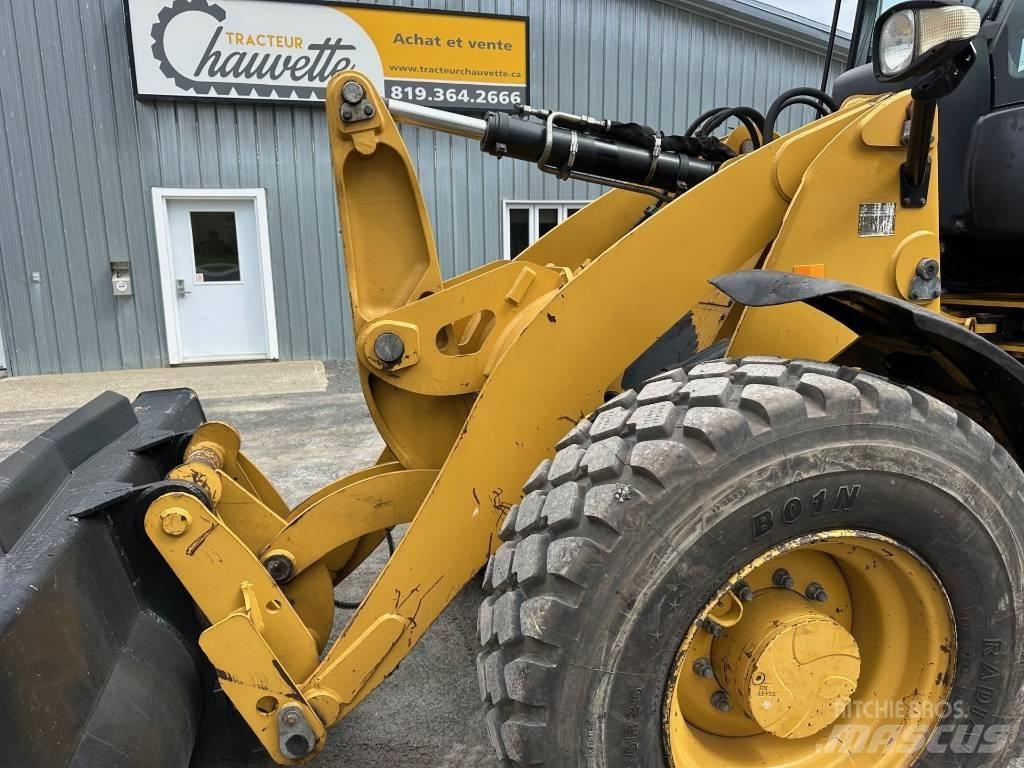 CAT 914 M 輪胎式裝載機