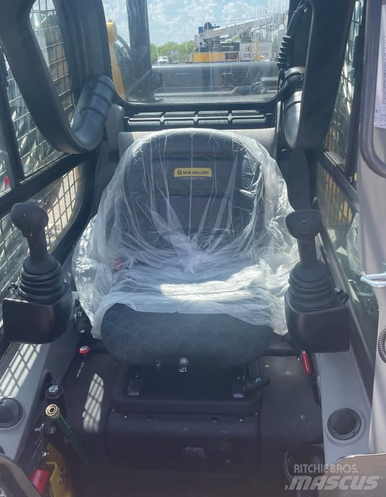 New Holland C362 滑移轉向裝載機