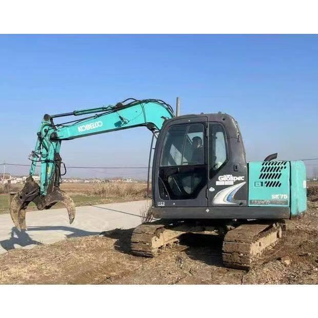 Kobelco SK 75 中型挖土機/掘鑿機/挖掘機 7t-12t