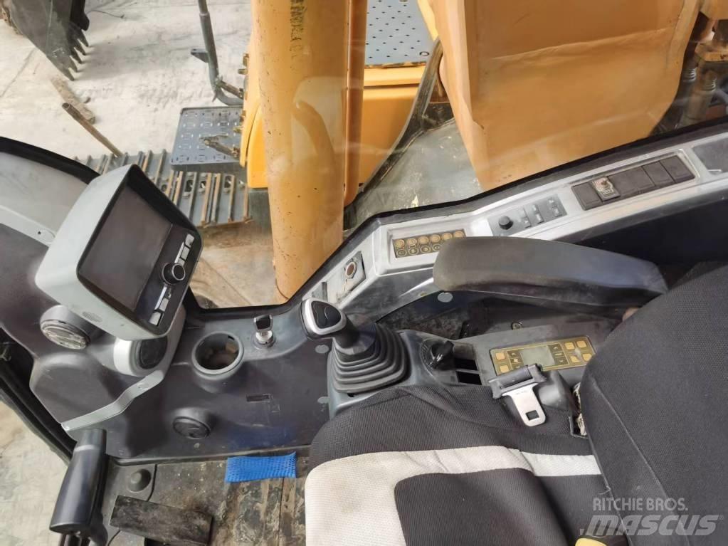 Hyundai 220lc-9s 履帶式 挖土機/掘鑿機/挖掘機