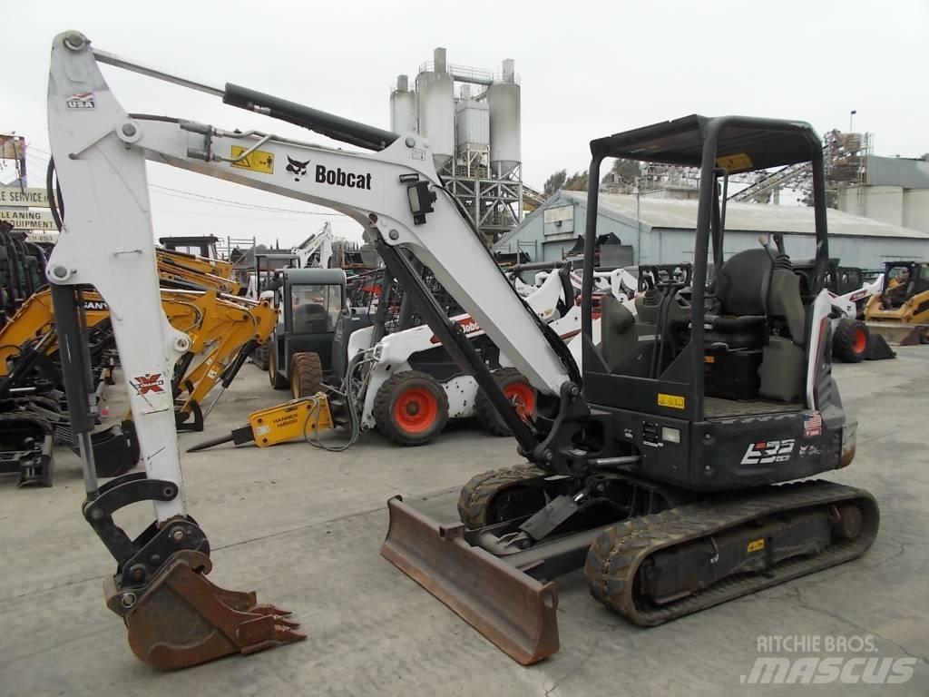 Bobcat E32i 小型挖土機/掘鑿機<7t(小型挖掘機)