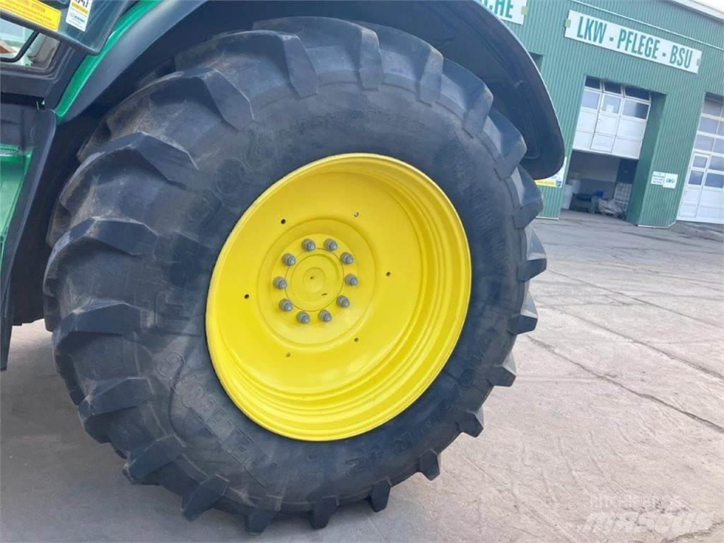 John Deere 6250R 曳引機