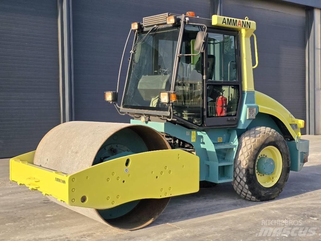 Ammann VV 700 D 複合式滾壓機