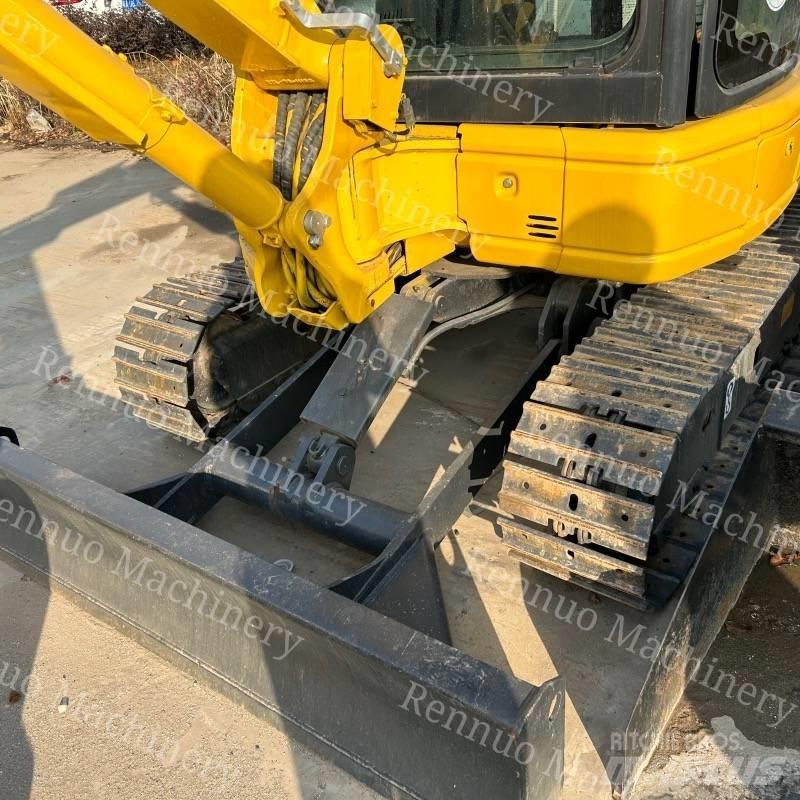 Komatsu PC35MR 小型挖土機/掘鑿機<7t(小型挖掘機)