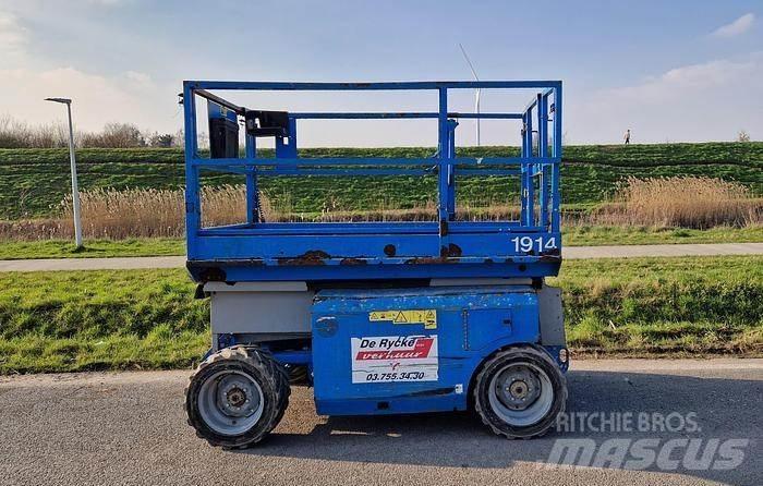 Genie GS2668RT 剪式升降機