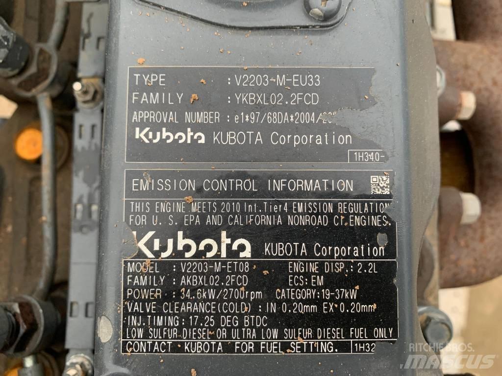 Kubota V 2203 ENGINE 引擎/發動機