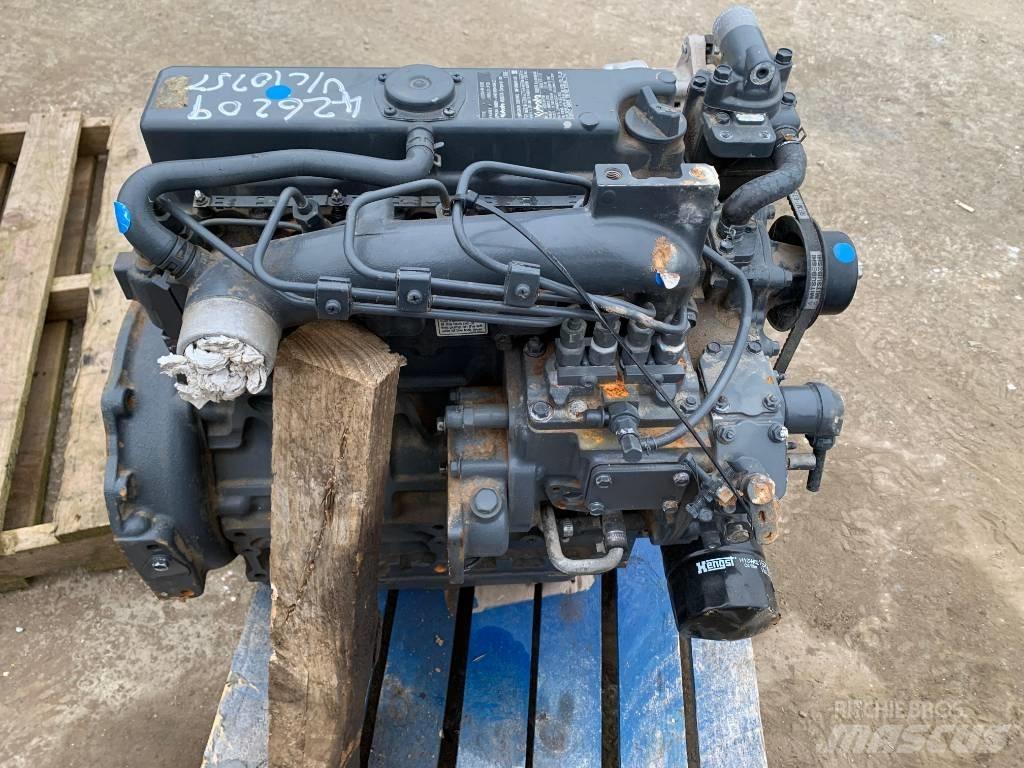 Kubota V 2203 ENGINE 引擎/發動機