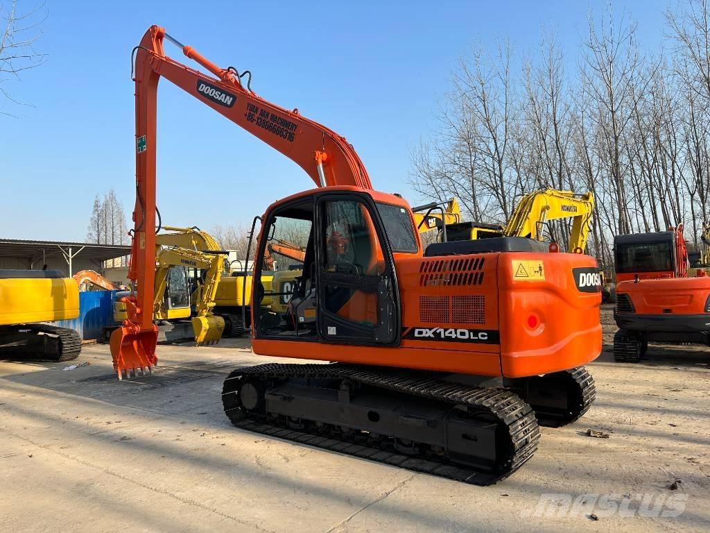 Doosan DX140 履帶式 挖土機/掘鑿機/挖掘機