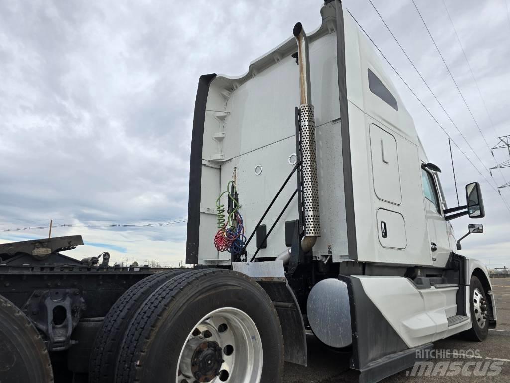 Kenworth T 680 曳引機組件