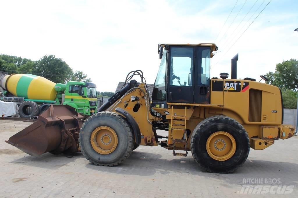 CAT 930 H 輪胎式裝載機