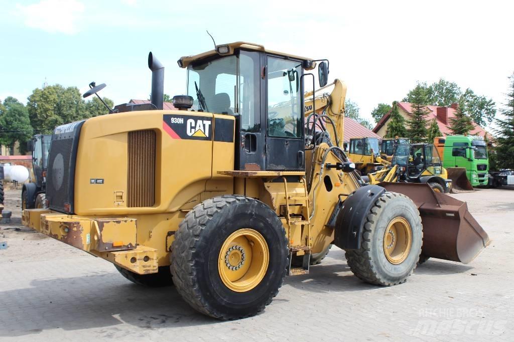 CAT 930 H 輪胎式裝載機