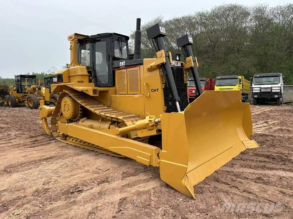 CAT D 8 R 履帶推土機