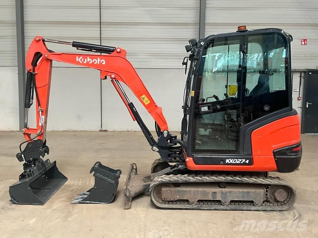 Kubota KX 027-4 小型挖土機/掘鑿機<7t(小型挖掘機)