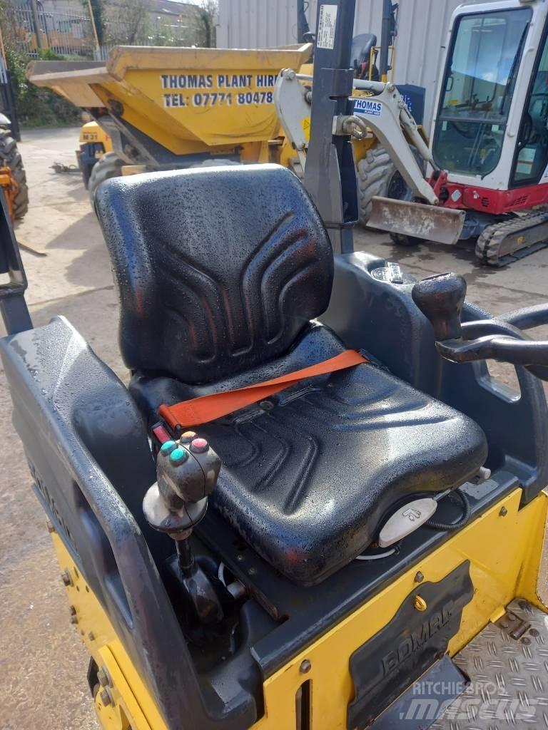 Bomag BW 80 AD-5 雙輪滾壓機
