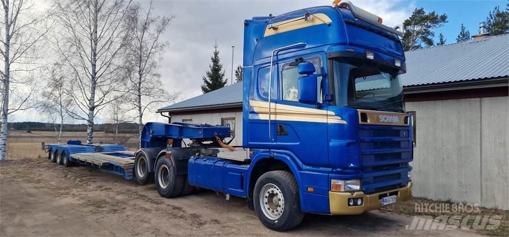 Scania R144 運輸車輛
