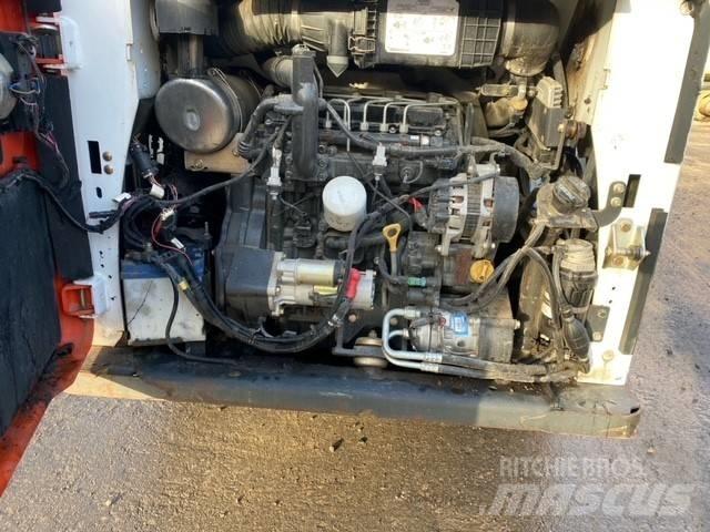 Bobcat S 590 滑移轉向裝載機
