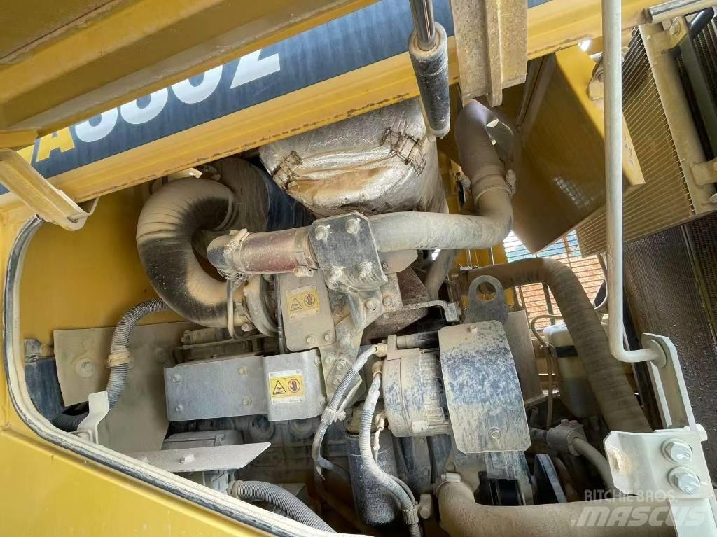 Komatsu WA 380Z-6 輪胎式裝載機