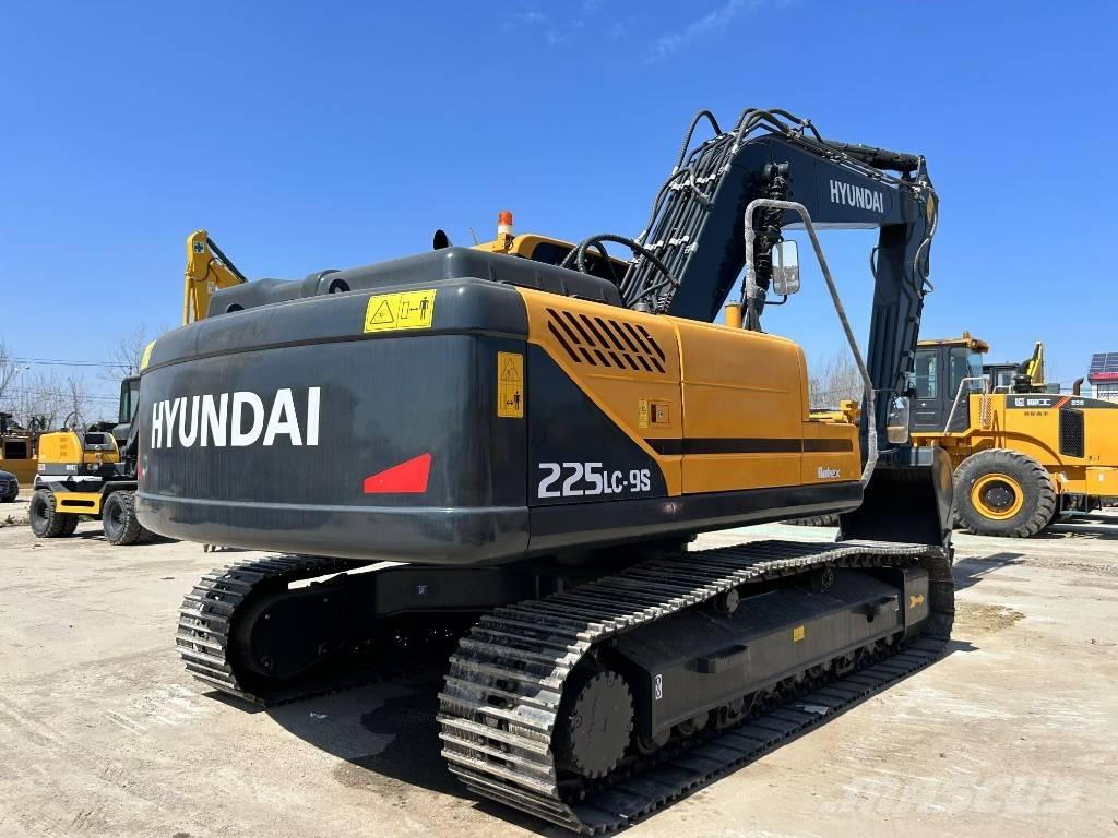 Hyundai 225lc-9s 中型挖土機/掘鑿機/挖掘機 7t-12t