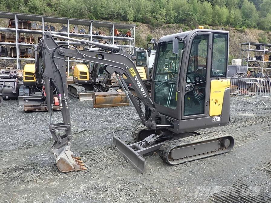 Volvo EC 20 D 小型挖土機/掘鑿機<7t(小型挖掘機)