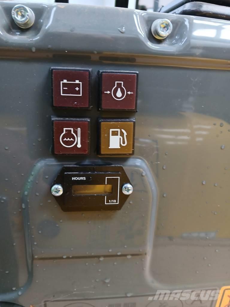 Wacker Neuson 803 小型挖土機/掘鑿機<7t(小型挖掘機)