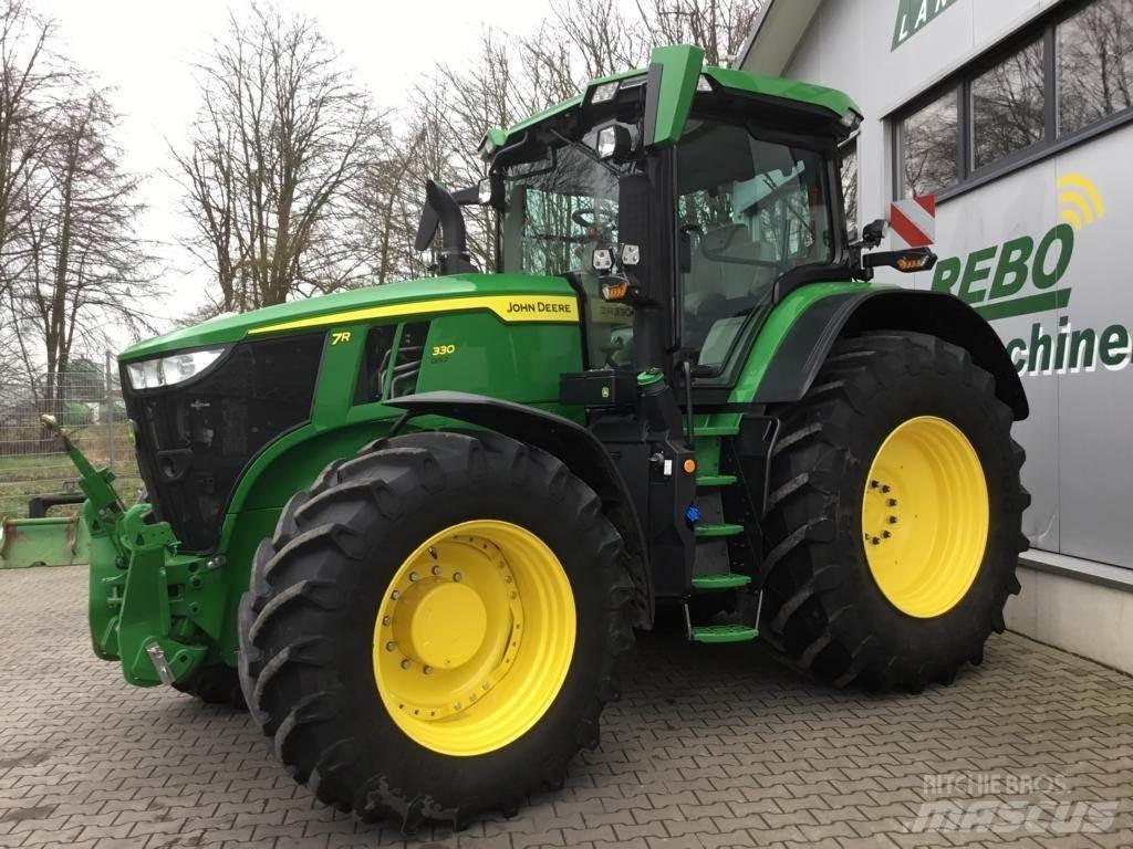 John Deere 7R330 曳引機