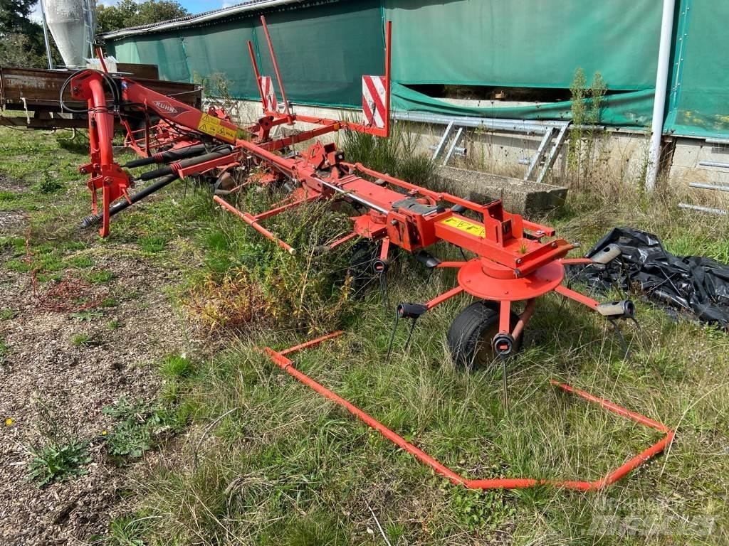 Kuhn GF8702 耙與翻草機