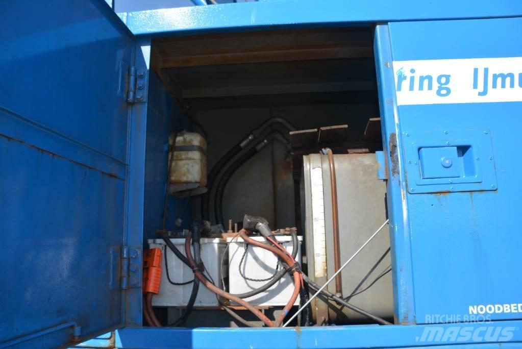 Hitachi KH 180-3 履帶式起重機