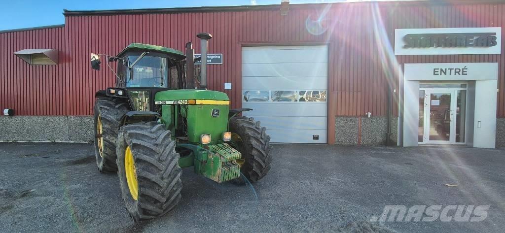 John Deere 4240 S 曳引機