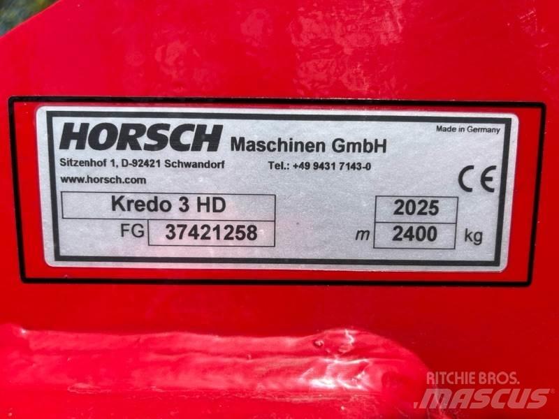 Horsch Kredo 3 HD 動力耙和旋轉式耕耘機