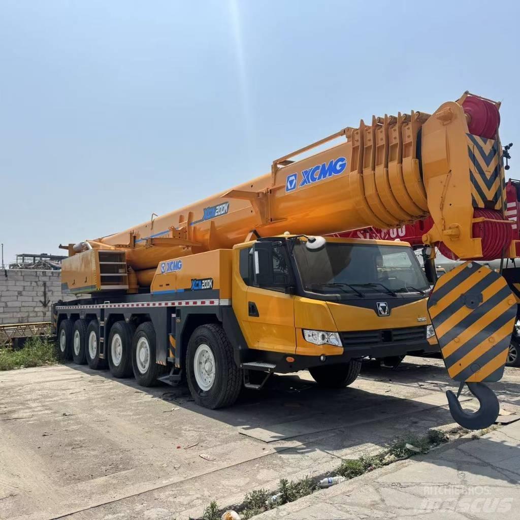 XCMG XCA 200 越野起重機