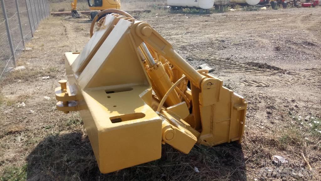 CAT D 6 底盤和懸架