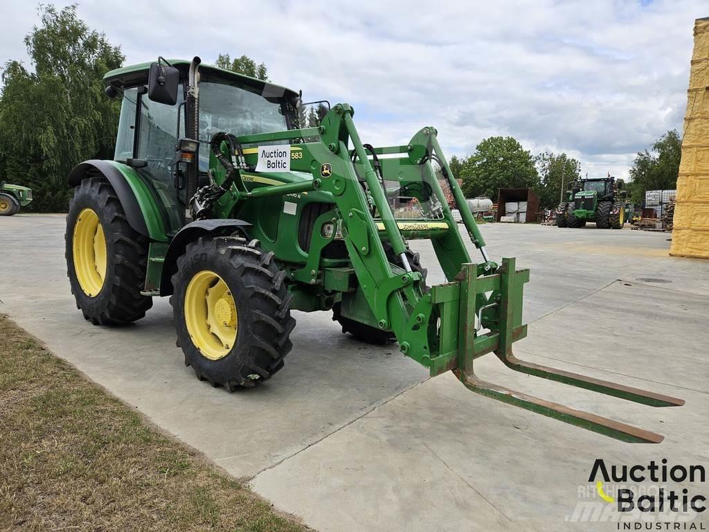 John Deere 5100 R 曳引機