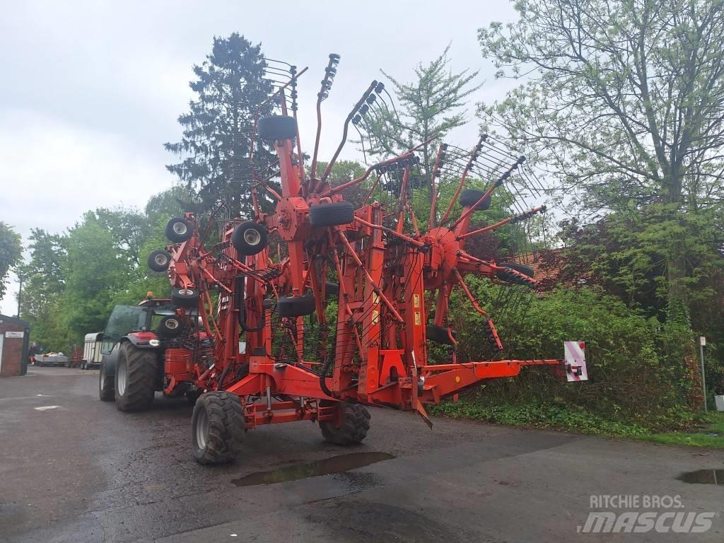 Kuhn GA 15021 堆草機
