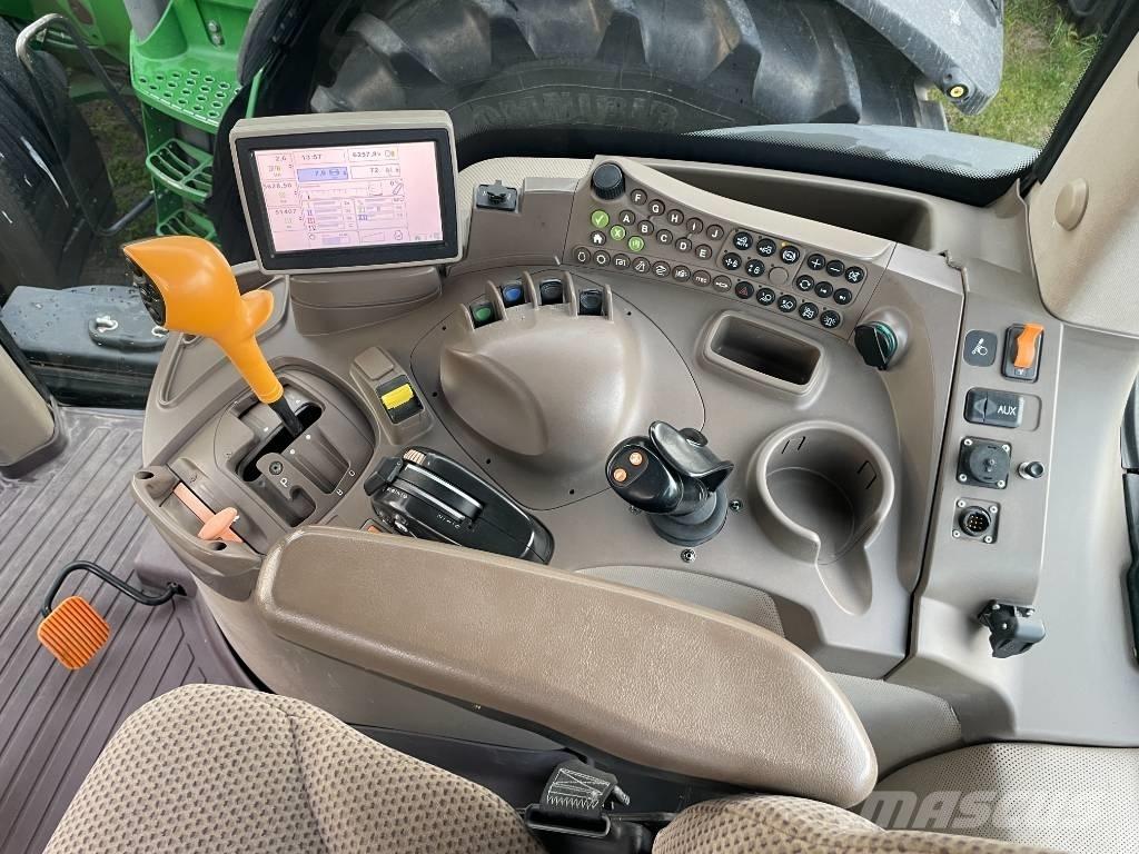 John Deere 7200 R 曳引機