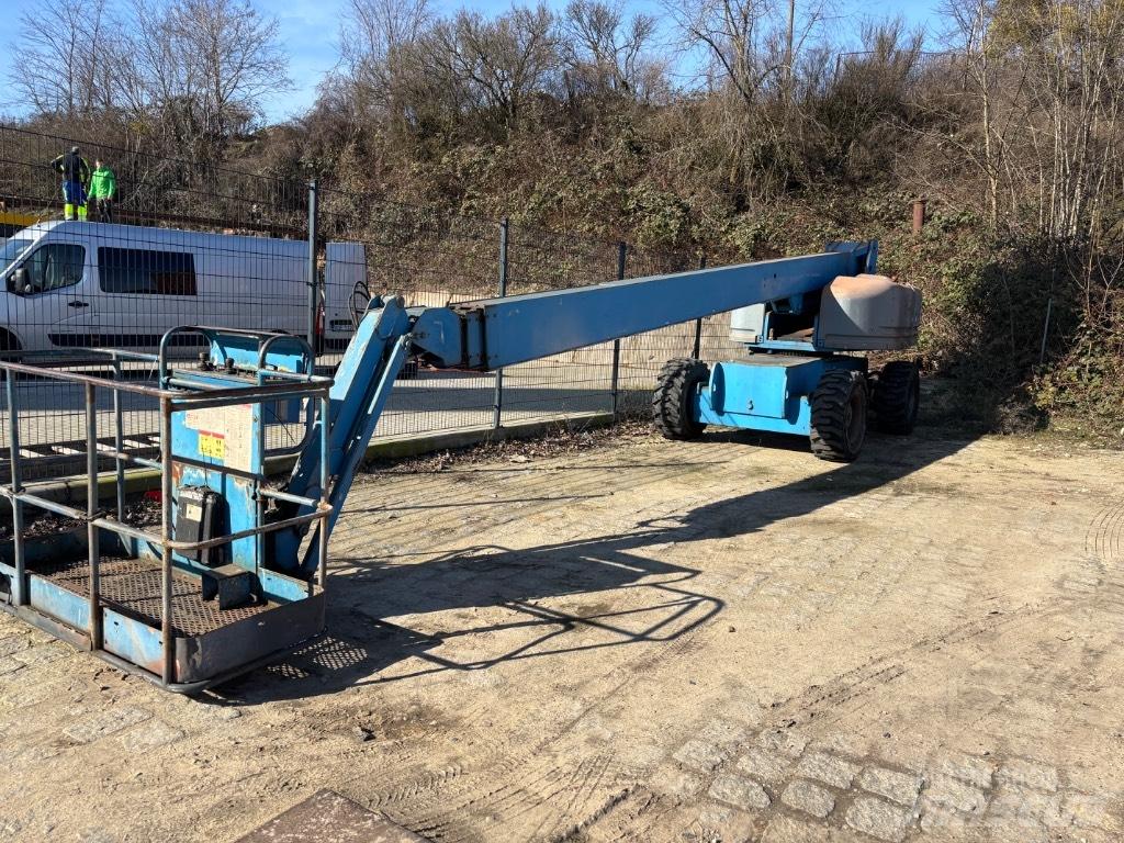 Genie S-85 伸縮臂高空作業車
