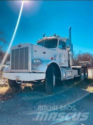 Peterbilt 359 曳引機組件