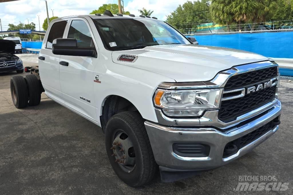 RAM 3500 TRADESMAN 商用底盤車