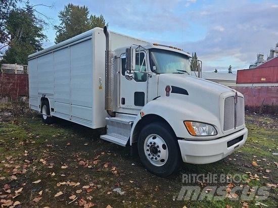 Kenworth T280 飲料運輸卡車