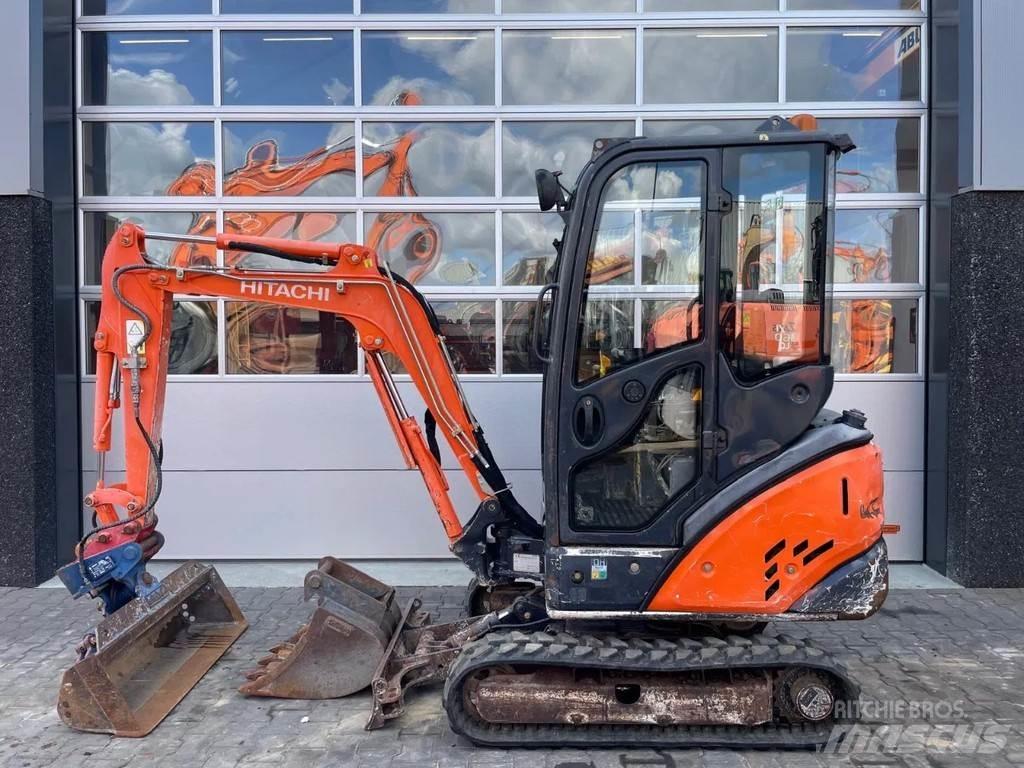 Hitachi ZX18-3 小型挖土機/掘鑿機<7t(小型挖掘機)