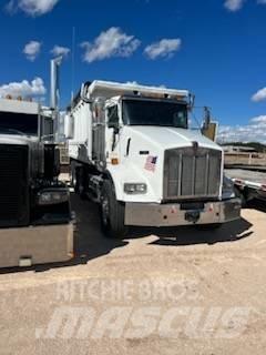 Kenworth T 800 傾卸式卡車
