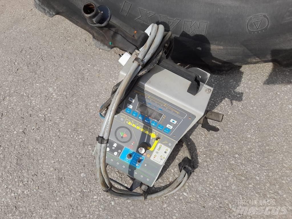 Caruelle 400S 牽引式噴霧機