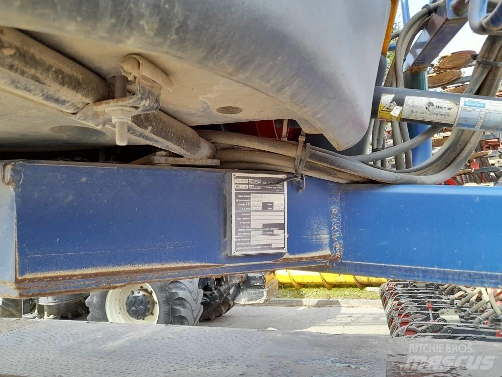 Caruelle 400S 牽引式噴霧機