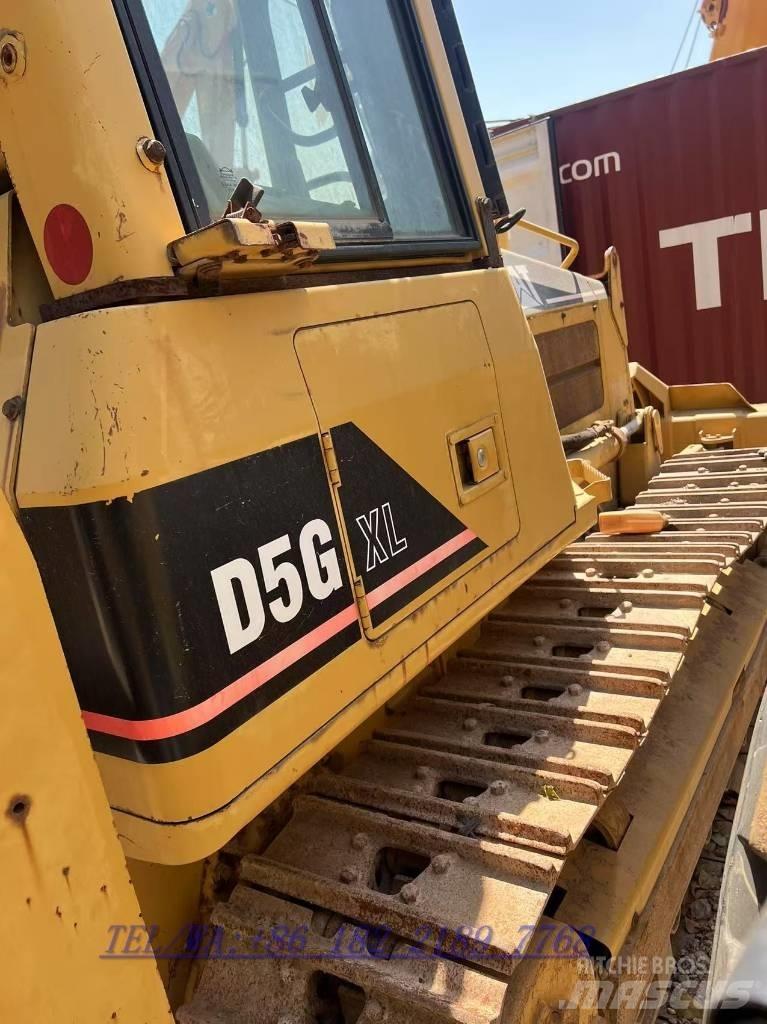 CAT D5G 履帶推土機