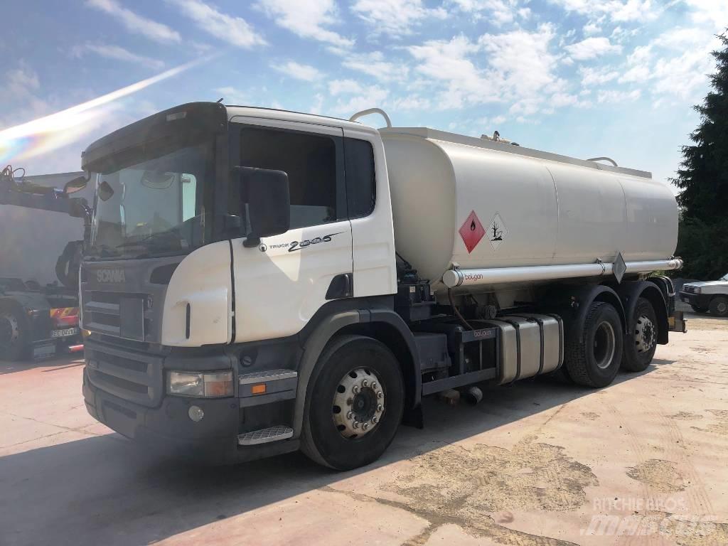 Scania P 420 運油車