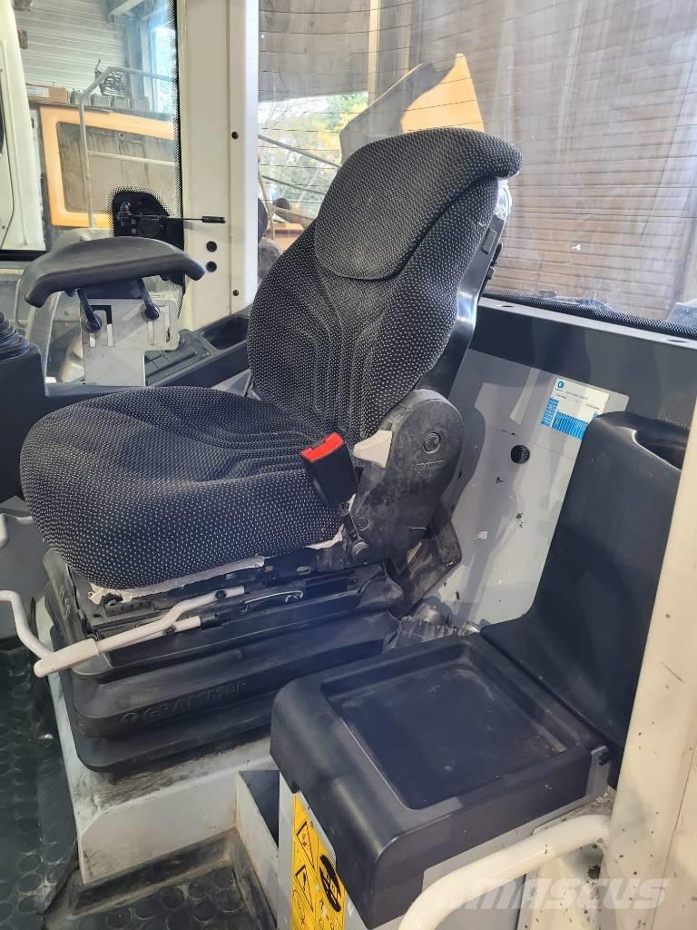 Liebherr L 514 輪胎式裝載機